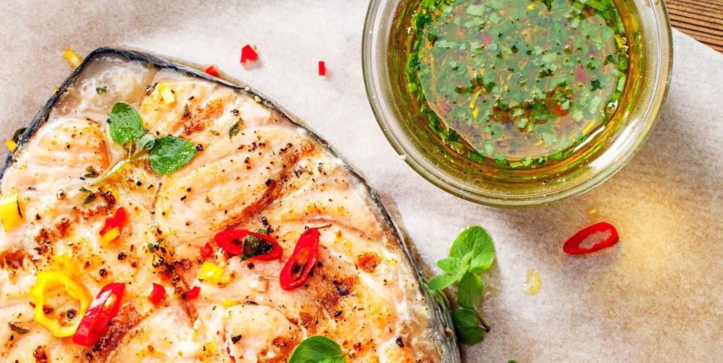 thai-salmon-with-sipping-sauce