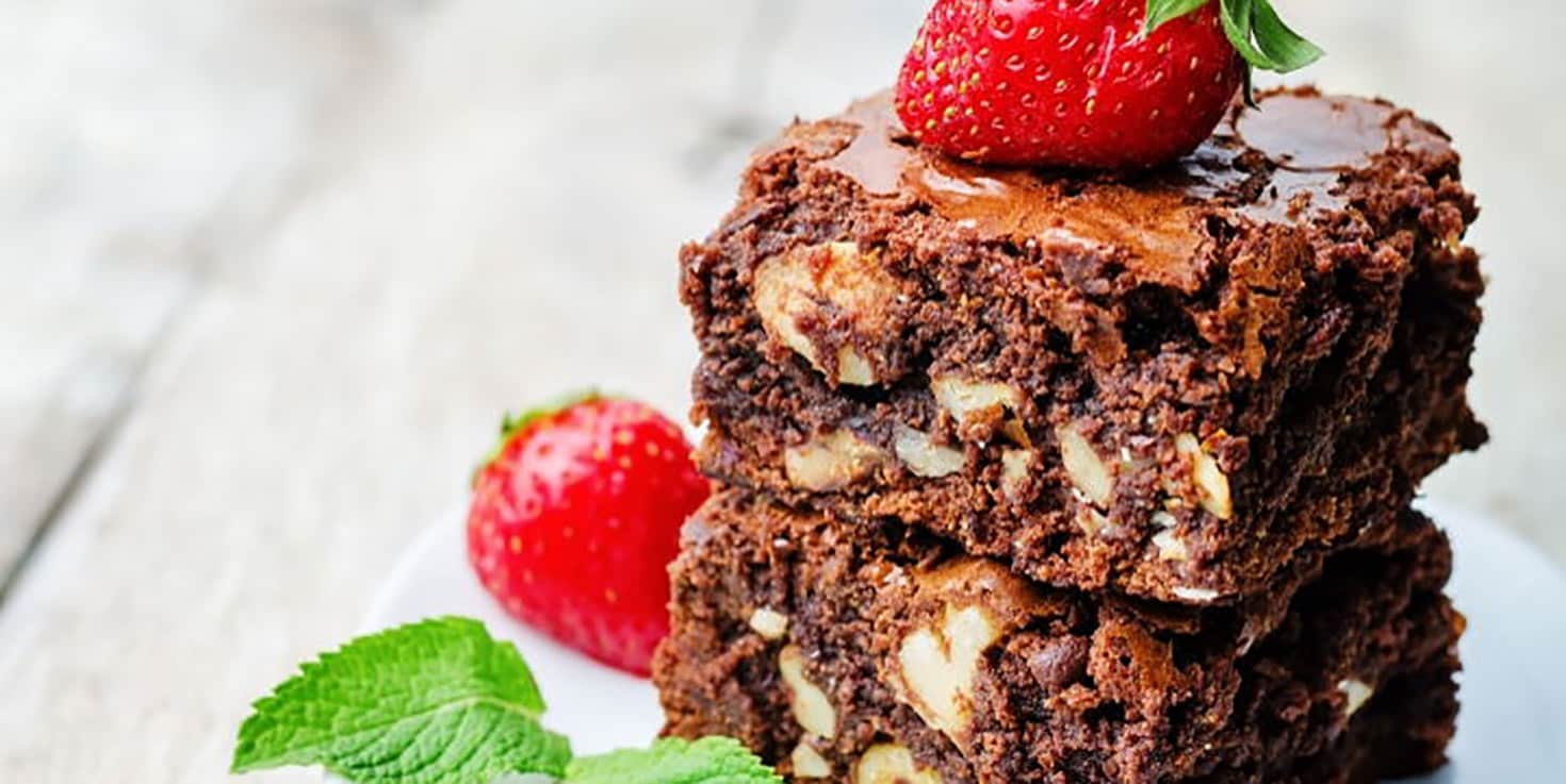 Chocolate & Macadamia Nut Brownies | BeefEater Australia