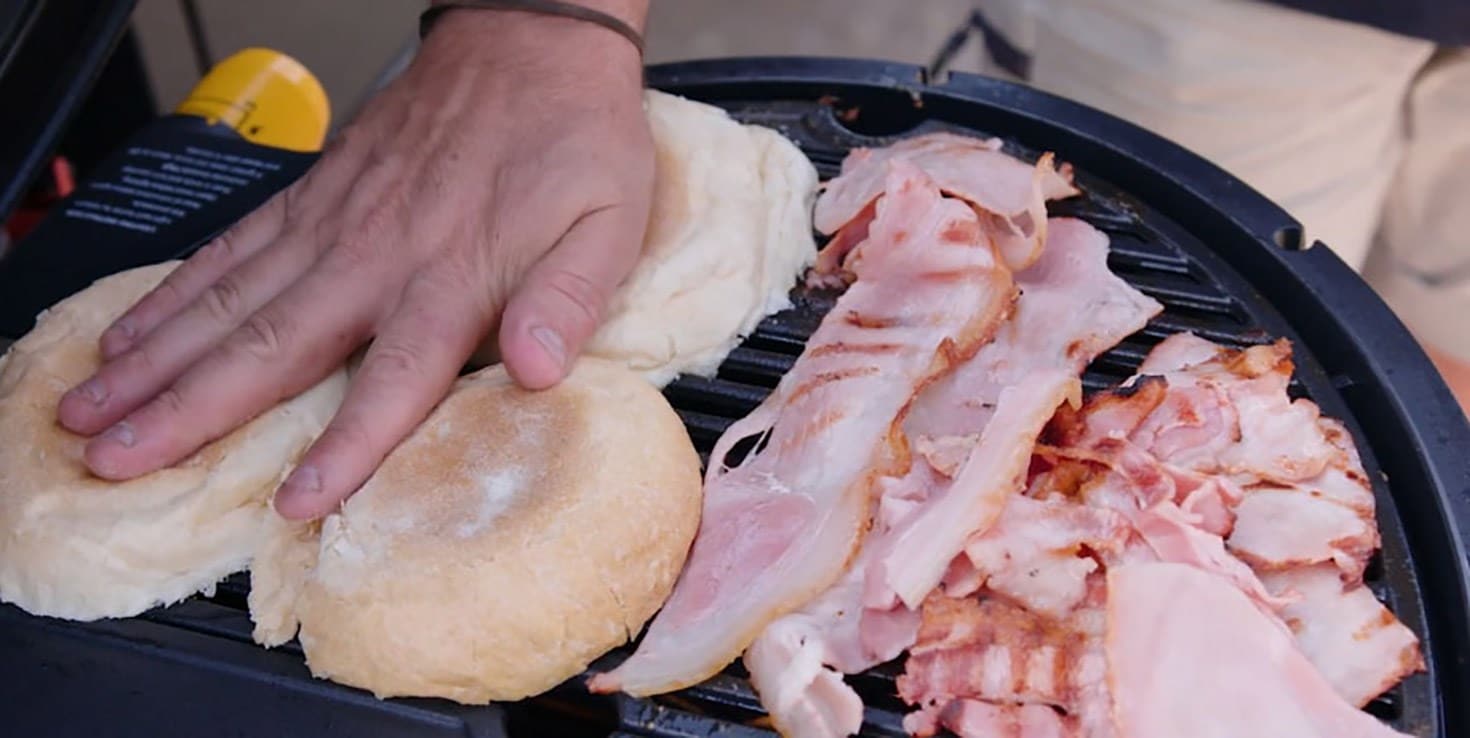 Quick Roadside Bap Bun | BeefEater Australia