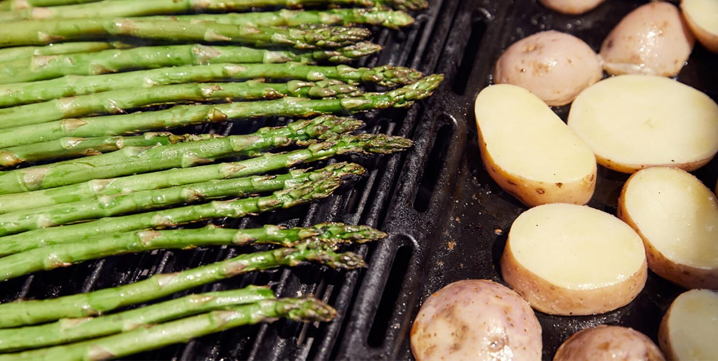 BBQ Asparagus, Boiled Egg & Parsley Dressing