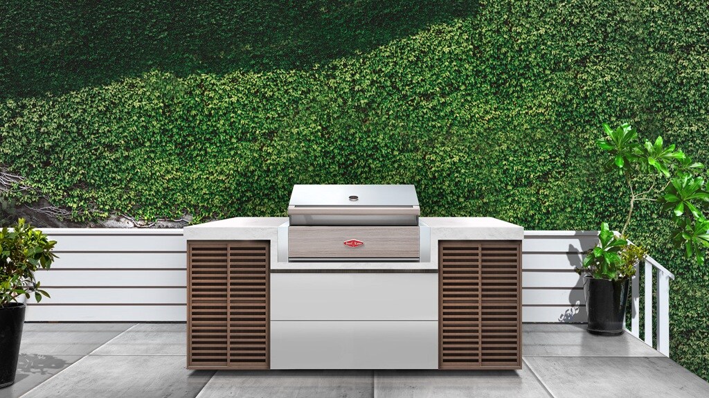 Seasonal BBQ Maintenance Tips: Preparing for Summer and Winter 