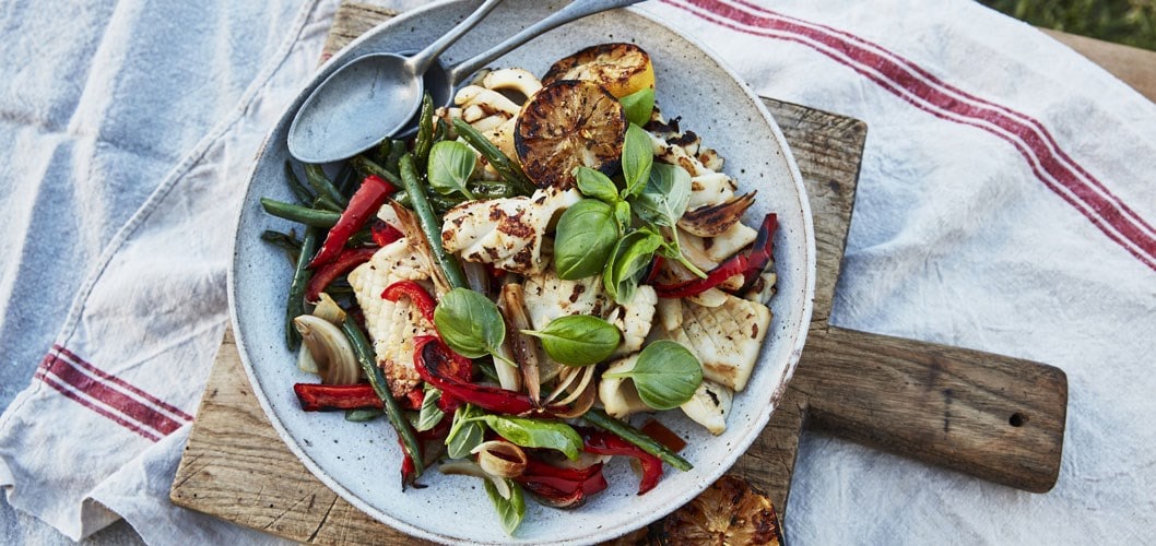 char-grilled-chilli-and-garlic-squid-with-green-beans-and-manuka-honey
